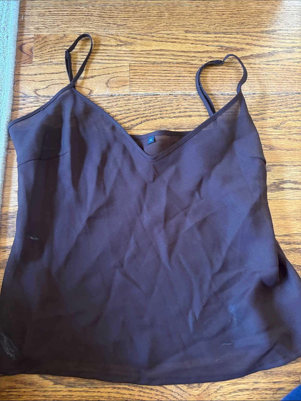 Classic V-Neck Spaghetti Strap Tank Top - Brown size M